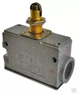 Микровыключатель МП 1313 У2 исп.01 IP54 толкатель с продольным расположением ролика комбинир. винт Электротехник ET006825