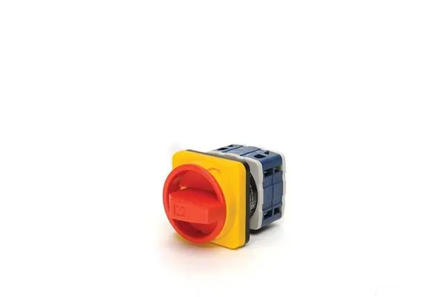 Переключатель аварийный 3п+нейтраль двухпозиционный (0-1) 32А EMAS PSA032AK941E