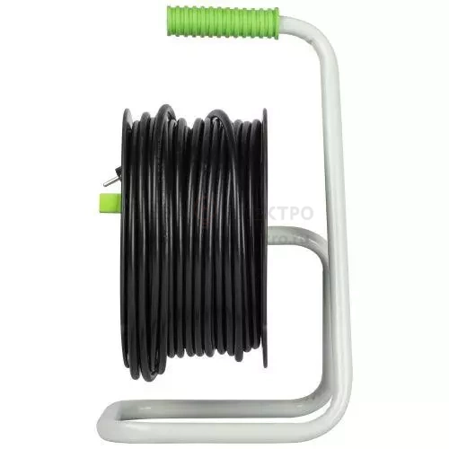 Удлинитель на пластик. катушке 4х40м с заземл. KAT-3x1.5-40m Greenline ПВС 3х1.5 Эра Б0065132