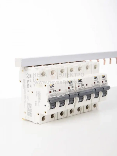 Шина соединительная PIN 3п 63А (дл.1м) IEK YNS21-3-063