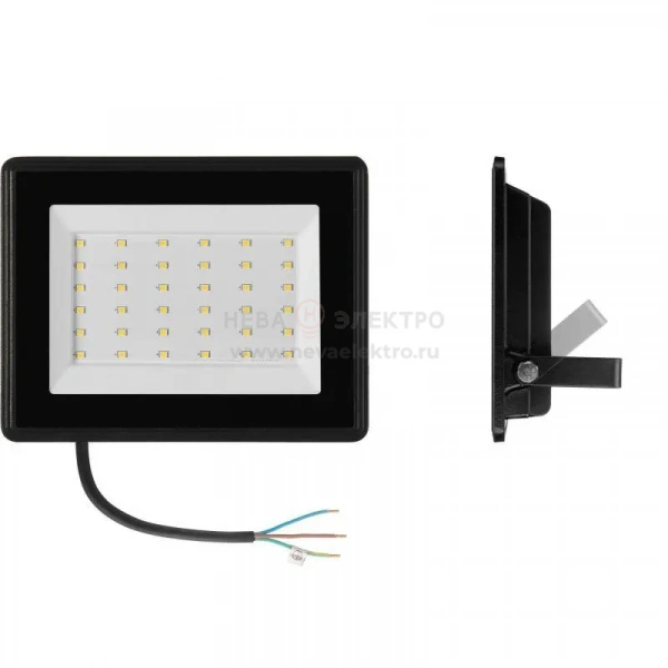 Прожектор светодиодный СДО 06-50 4000К IP65 черн. IEK LPDO601-50-40-K02