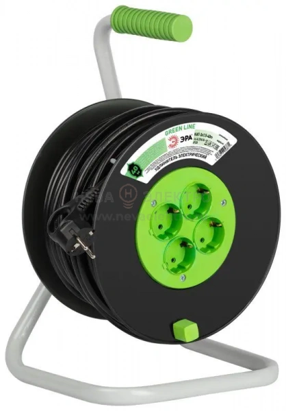 Удлинитель на пластик. катушке 4х40м с заземл. KAT-3x1.5-40m Greenline ПВС 3х1.5 Эра Б0065132