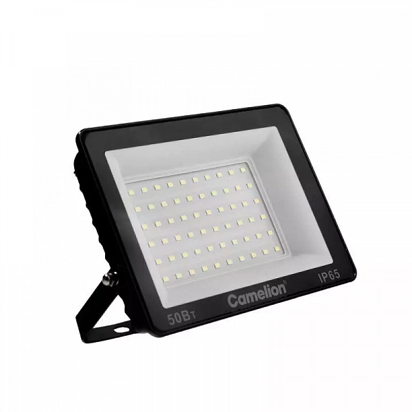 Прожектор светодиодный LFL-5004 C02 LED SMD 50Вт IP65 6500К 5000лм 230В 153х136х30 черн. Camelion 16332